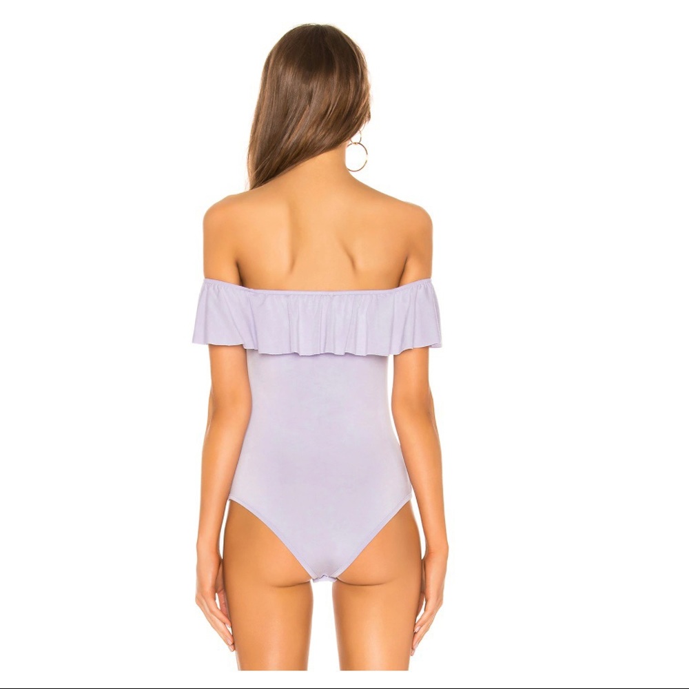 Superdown Cecile Ruffle Bodysuit - Picture 2 of 4